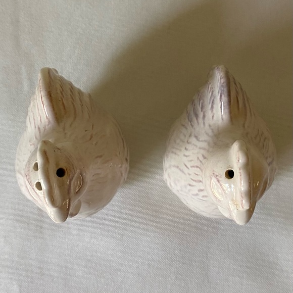 Rooster Chicken Salt & Pepper Shakers - Picture 6 of 8